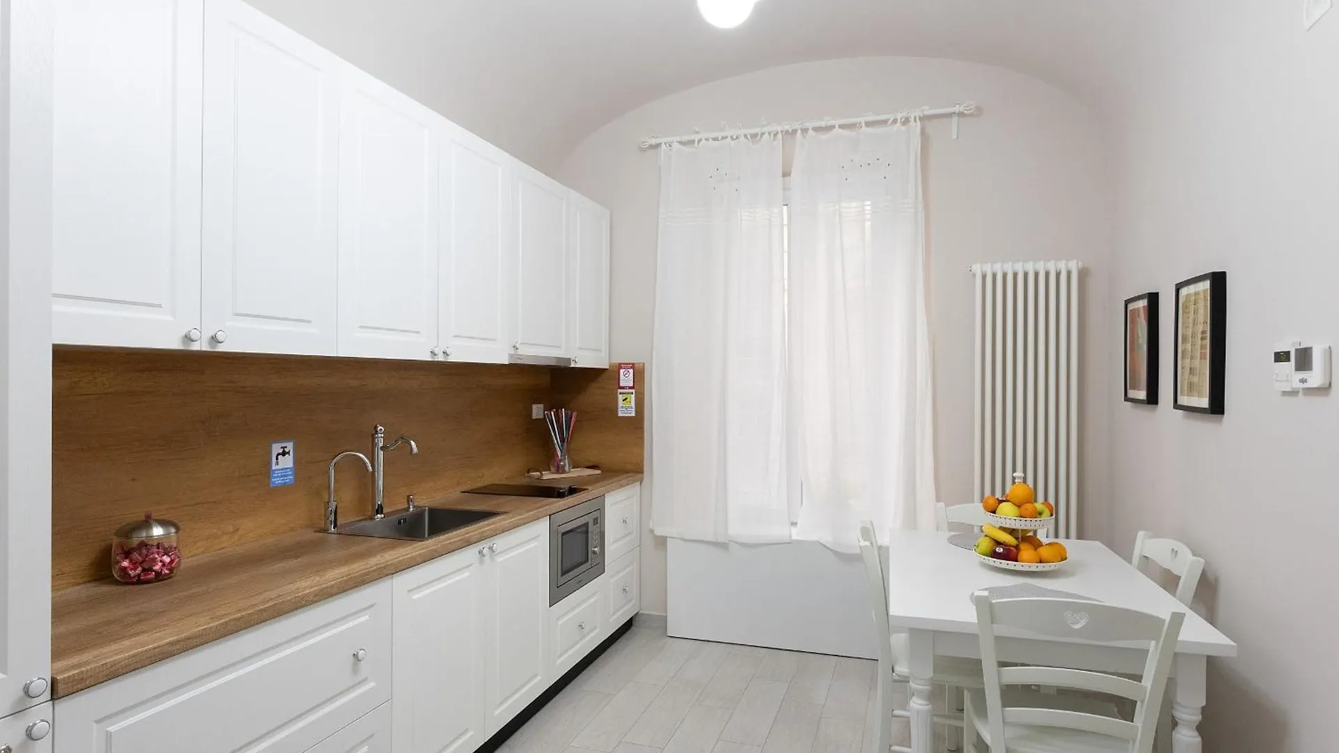 Colosseo House Rom 0*,  Italien